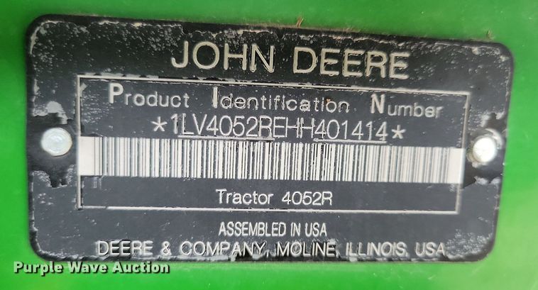image for item DA7245 2018 John Deere 4052R  MFWD tractor