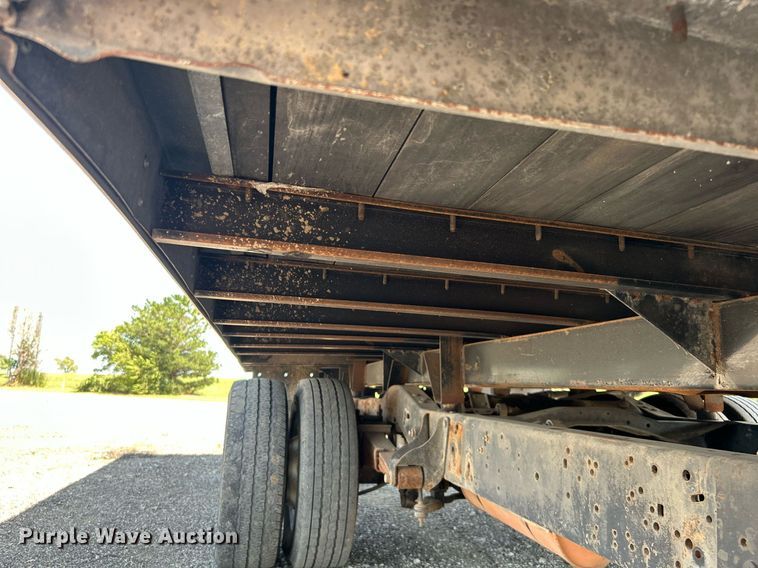 image for item DH7337 2012 Ford E450 Super Duty  box truck