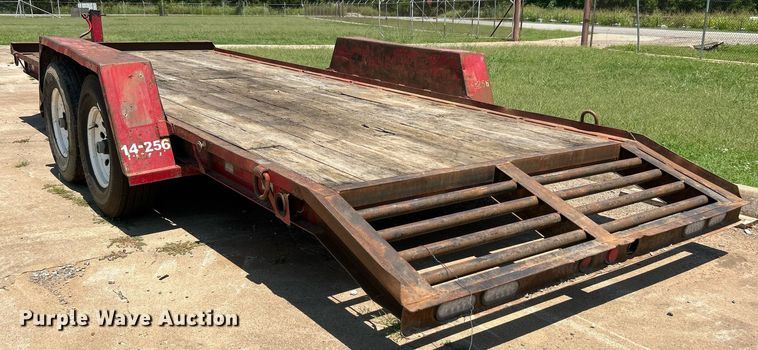 image for item DI7922 2001 Towmaster  utility trailer