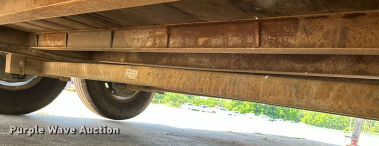 image for item DI7922 2001 Towmaster  utility trailer