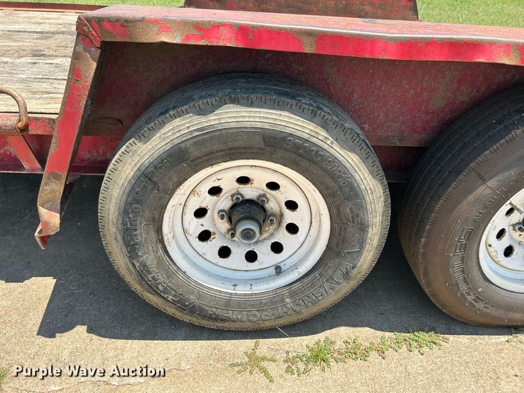 image for item DI7922 2001 Towmaster  utility trailer