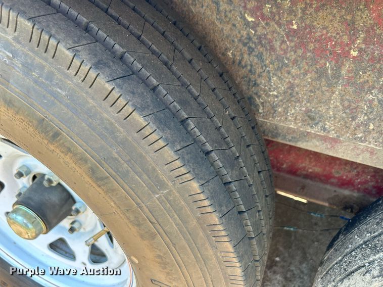 image for item DI7922 2001 Towmaster  utility trailer