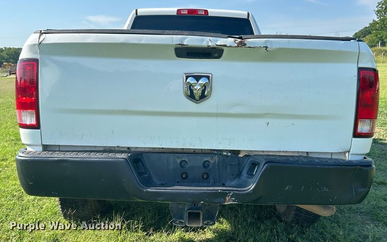 image for item DI7930 2015 Dodge Ram 2500  Crew Cab pickup truck