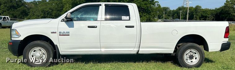 image for item DI7930 2015 Dodge Ram 2500  Crew Cab pickup truck