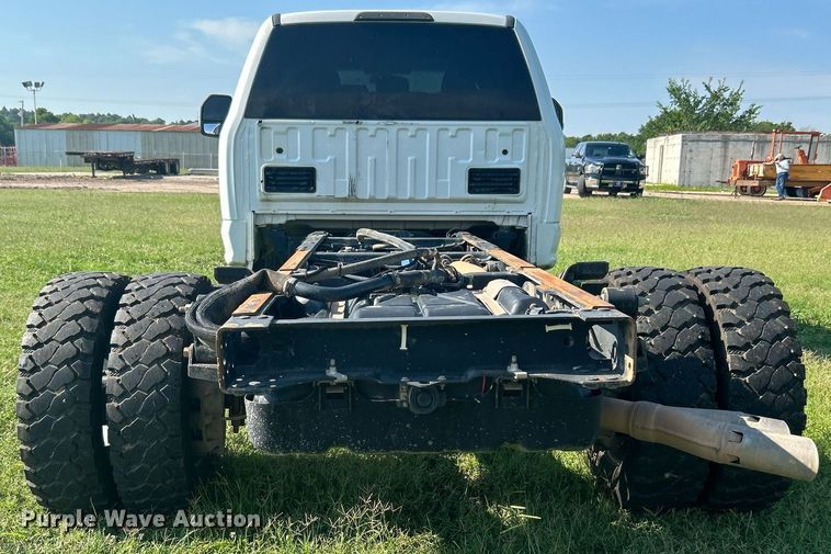 image for item DI7931 2017 Ford F550  SuperCab truck cab and chassis