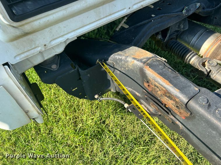 image for item DI7931 2017 Ford F550  SuperCab truck cab and chassis