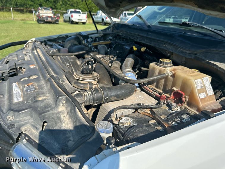 image for item DI7931 2017 Ford F550  SuperCab truck cab and chassis