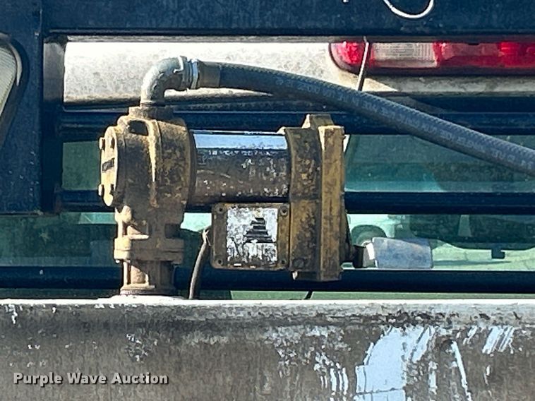 image for item DI7932 2009 Chevrolet Silverado 3500 HD  flatbed pickup truck