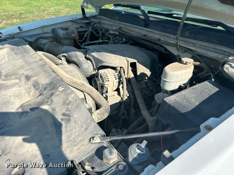 image for item DI7932 2009 Chevrolet Silverado 3500 HD  flatbed pickup truck