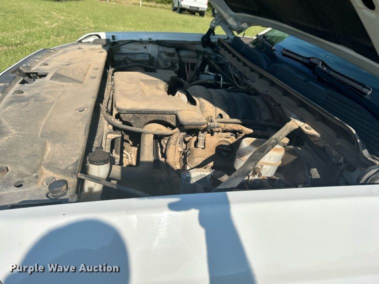 image for item DI7933 2017 Chevrolet Silverado 1500  Crew Cab pickup truck