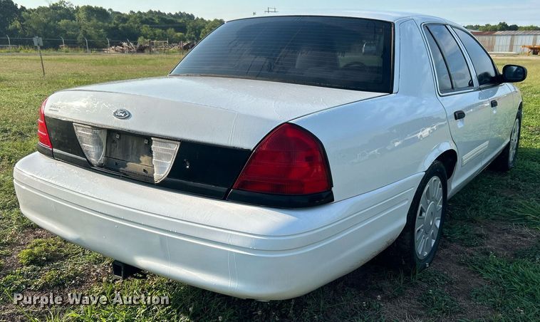 image for item DI7935 2009 Ford Crown Victoria Police Interceptor
