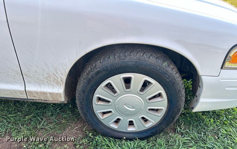 image for item DI7935 2009 Ford Crown Victoria Police Interceptor