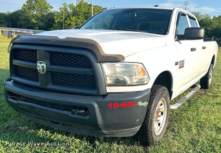 image for item DI7937 2015 Dodge Ram 2500  Crew Cab pickup truck