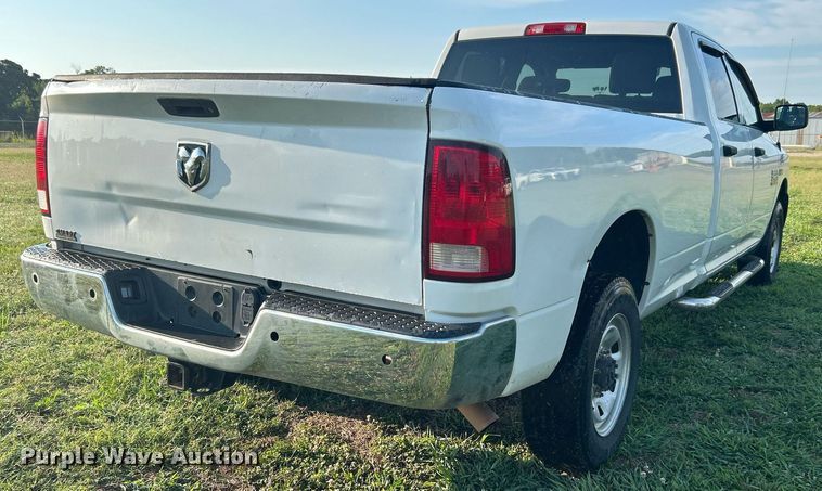 image for item DI7937 2015 Dodge Ram 2500  Crew Cab pickup truck