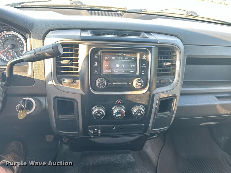 image for item DI7937 2015 Dodge Ram 2500  Crew Cab pickup truck