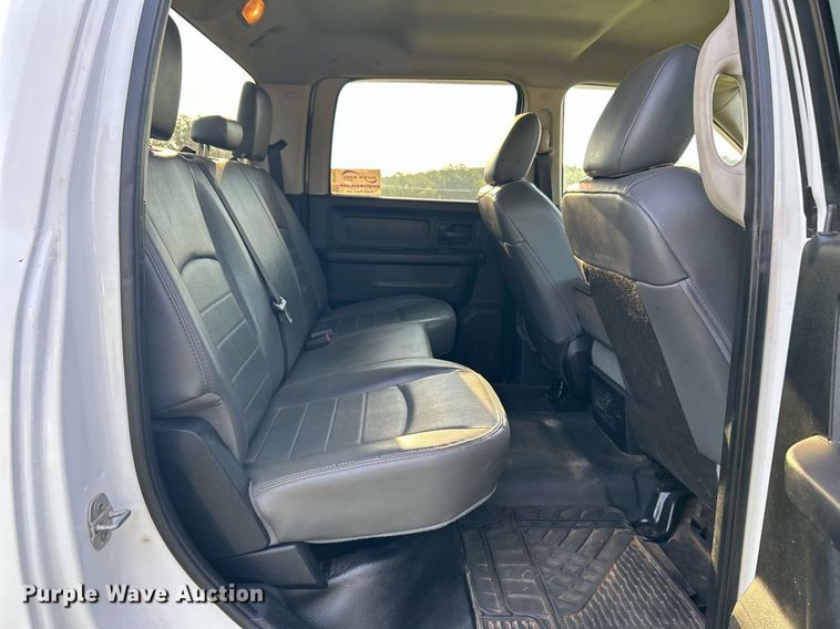 image for item DI7937 2015 Dodge Ram 2500  Crew Cab pickup truck