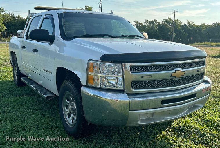 image for item DI7938 2013 Chevrolet Silverado 1500  Crew Cab pickup truck