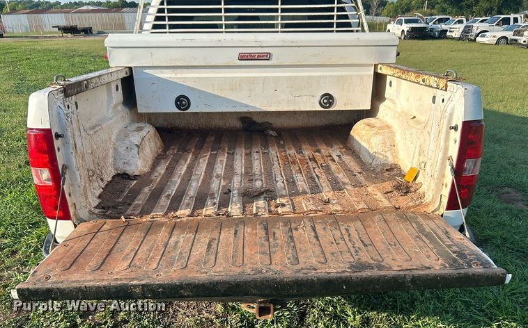 image for item DI7938 2013 Chevrolet Silverado 1500  Crew Cab pickup truck