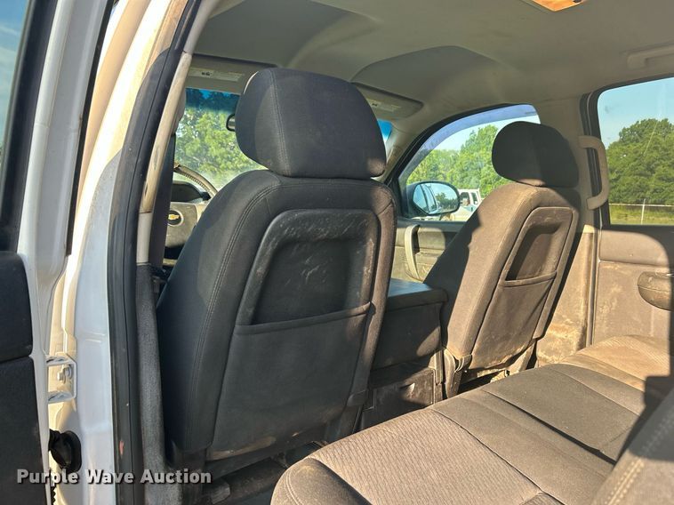 image for item DI7938 2013 Chevrolet Silverado 1500  Crew Cab pickup truck