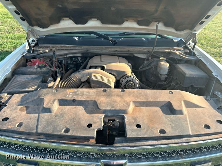 image for item DI7938 2013 Chevrolet Silverado 1500  Crew Cab pickup truck