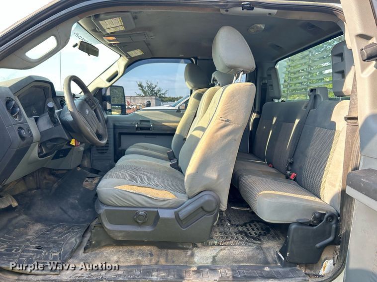 image for item DI7939 2013 Ford F250 Super Duty  SuperCab pickup truck