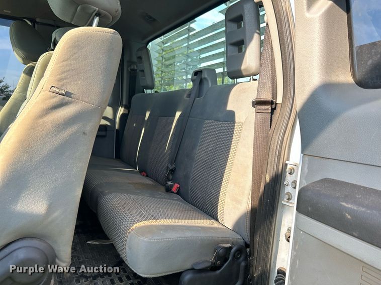 image for item DI7939 2013 Ford F250 Super Duty  SuperCab pickup truck