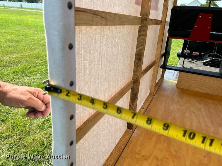 image for item DI7943 1998 Cushman 3W Flatbed Model T Replica  utility vehicle