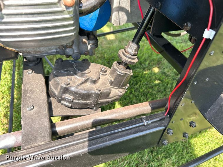 image for item DI7943 1998 Cushman 3W Flatbed Model T Replica  utility vehicle