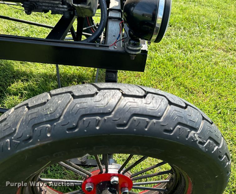 image for item DI7943 1998 Cushman 3W Flatbed Model T Replica  utility vehicle