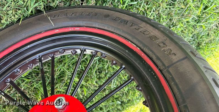 image for item DI7943 1998 Cushman 3W Flatbed Model T Replica  utility vehicle