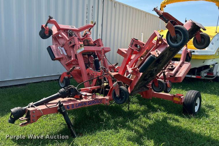 image for item DI7944 Befco  batwing finish mower