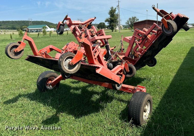 image for item DI7944 Befco  batwing finish mower