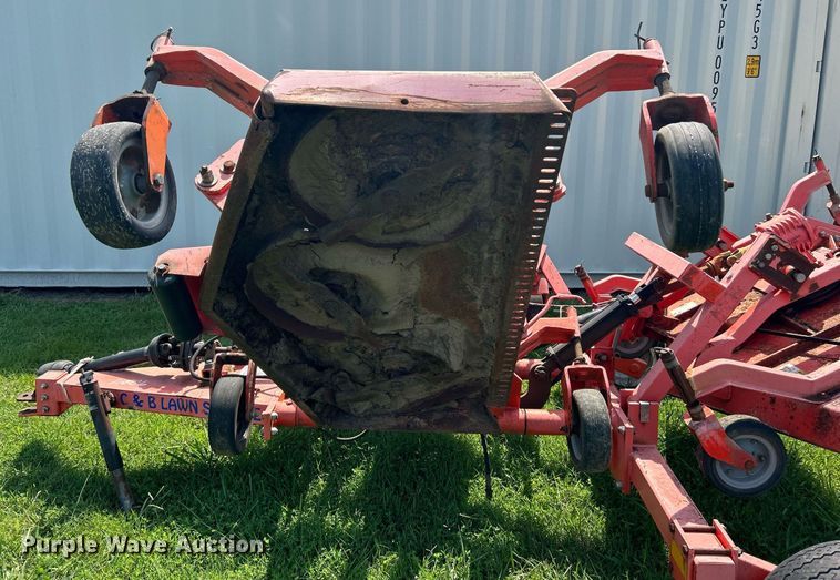 image for item DI7944 Befco  batwing finish mower