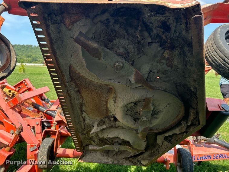 image for item DI7944 Befco  batwing finish mower