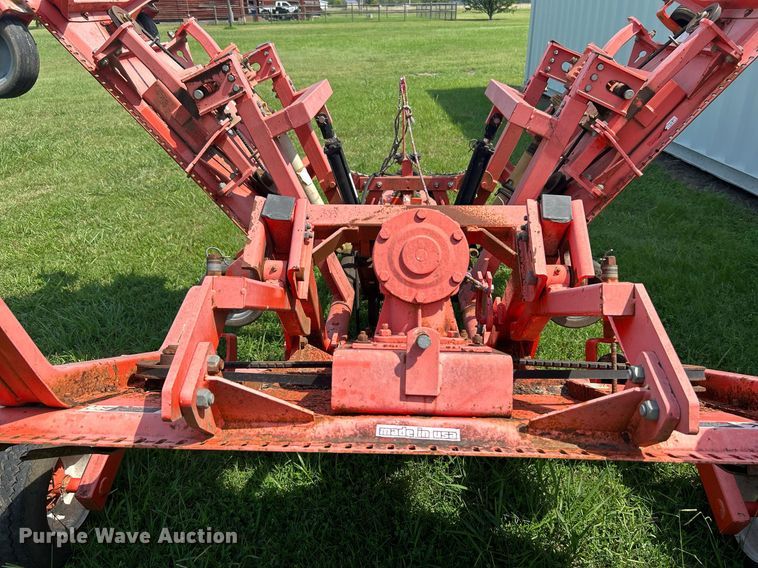 image for item DI7944 Befco  batwing finish mower