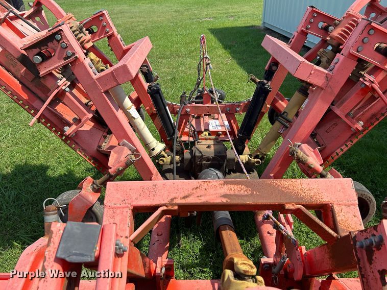 image for item DI7944 Befco  batwing finish mower