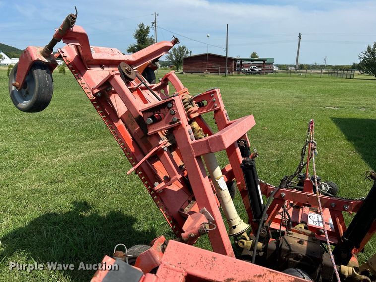 image for item DI7944 Befco  batwing finish mower