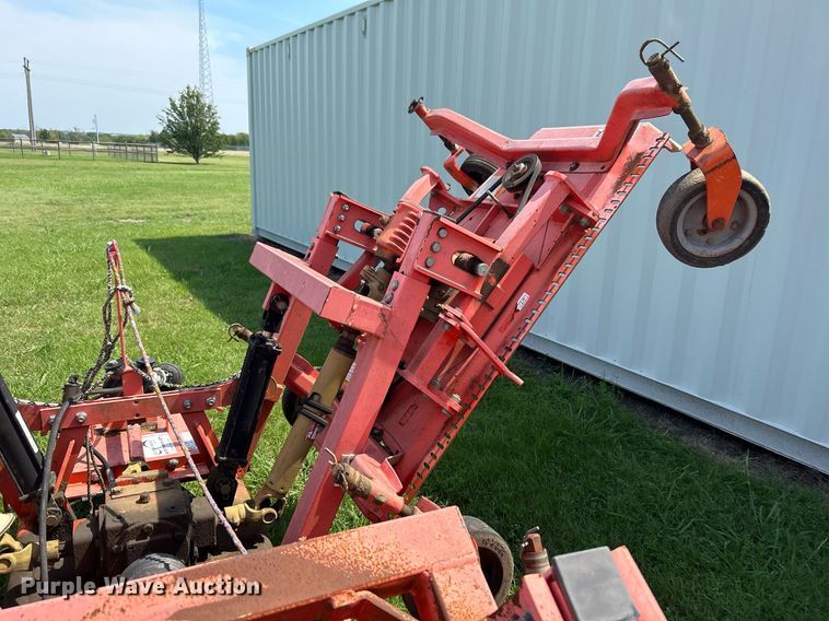 image for item DI7944 Befco  batwing finish mower