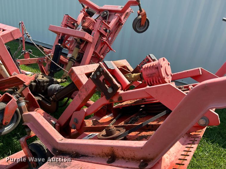 image for item DI7944 Befco  batwing finish mower