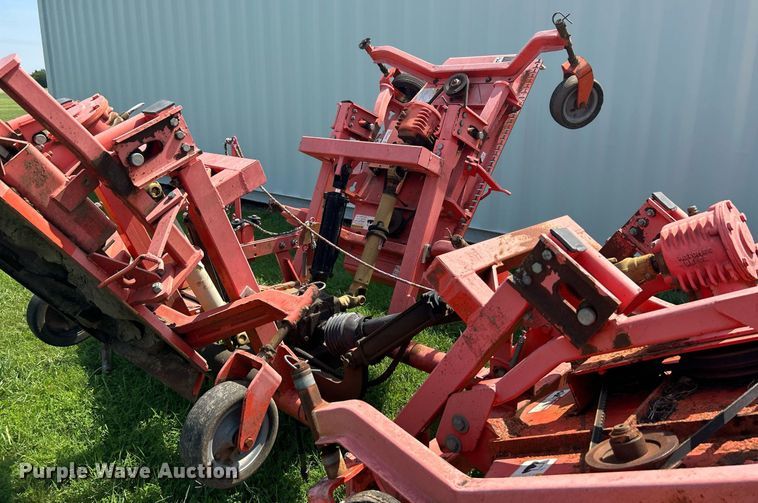 image for item DI7944 Befco  batwing finish mower