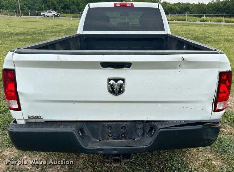 image for item DI7947 2015 Dodge Ram 2500  Crew Cab pickup truck