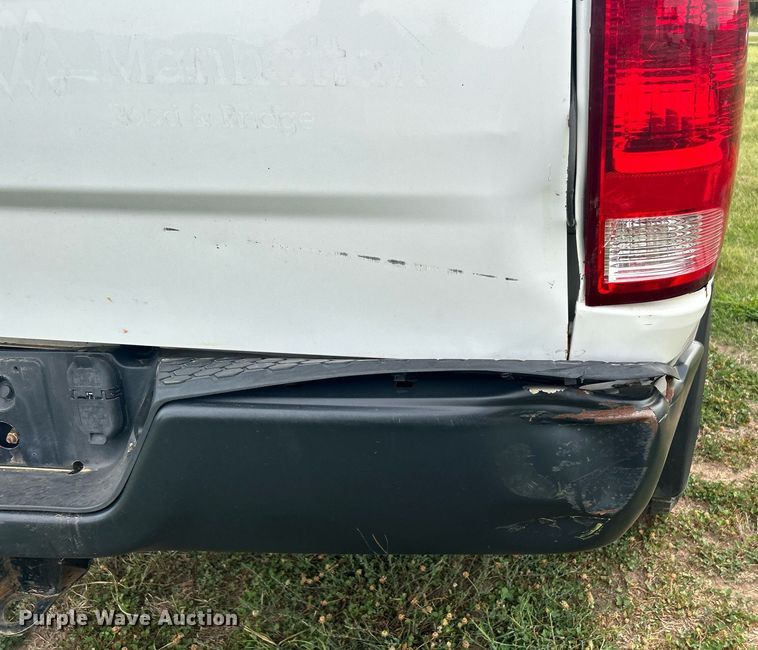 image for item DI7947 2015 Dodge Ram 2500  Crew Cab pickup truck