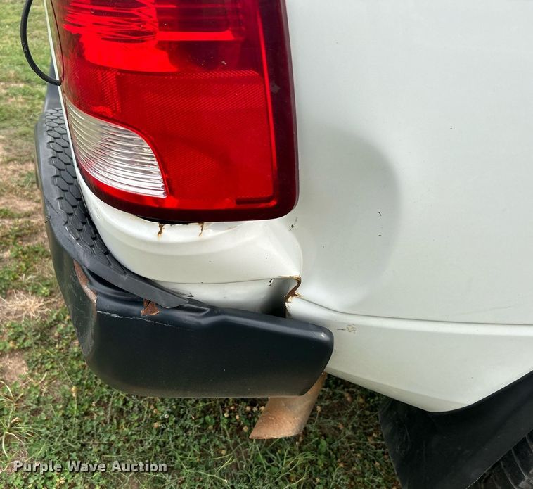 image for item DI7947 2015 Dodge Ram 2500  Crew Cab pickup truck