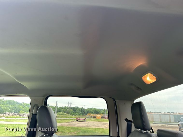 image for item DI7947 2015 Dodge Ram 2500  Crew Cab pickup truck