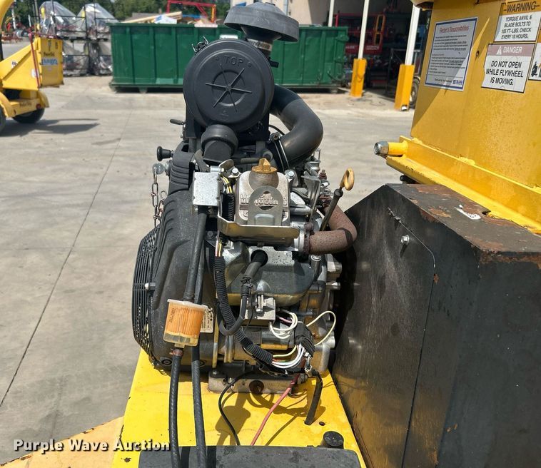 image for item DI7949 Powertek 731  wood chipper