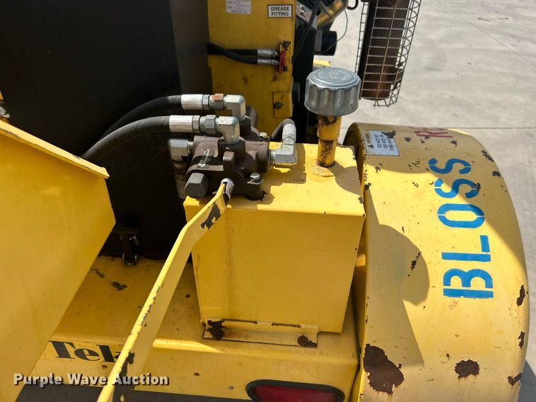 image for item DI7949 Powertek 731  wood chipper