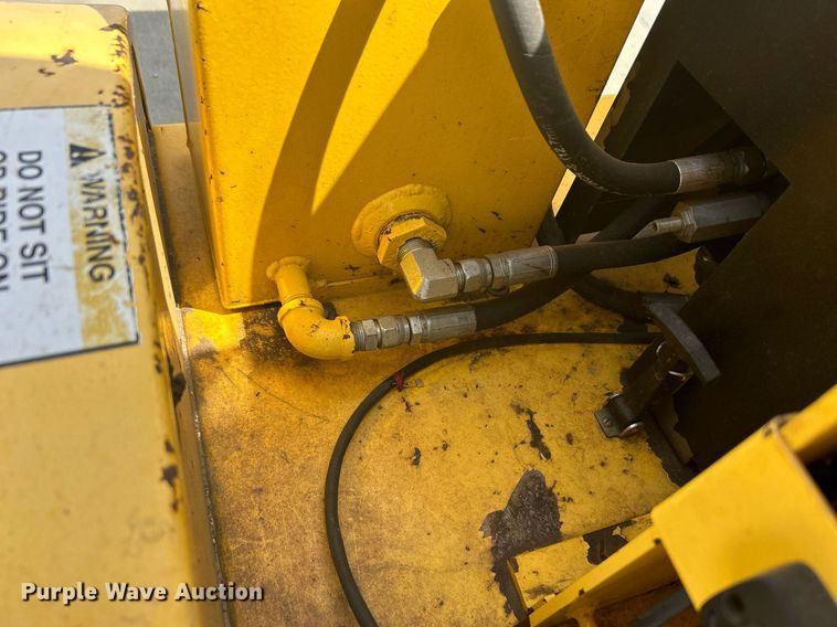 image for item DI7949 Powertek 731  wood chipper