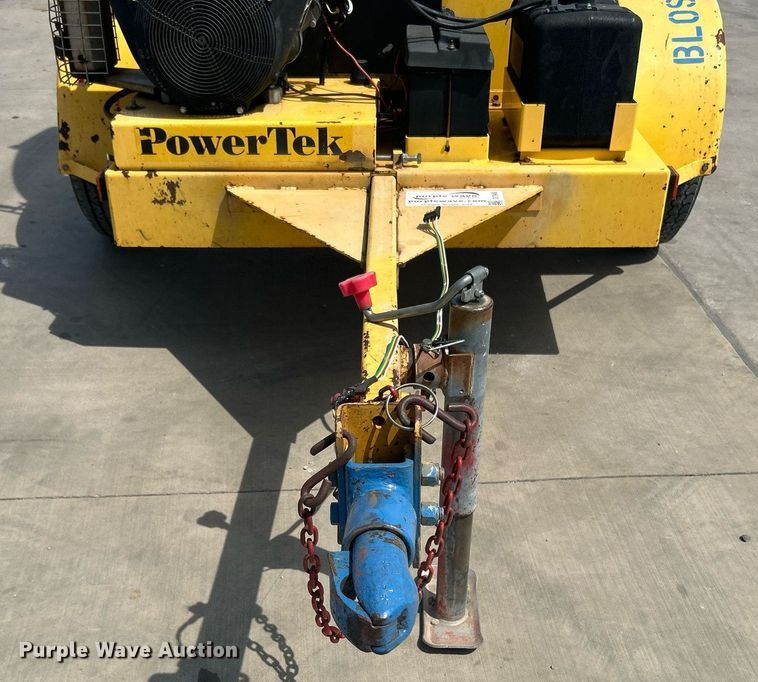 image for item DI7949 Powertek 731  wood chipper