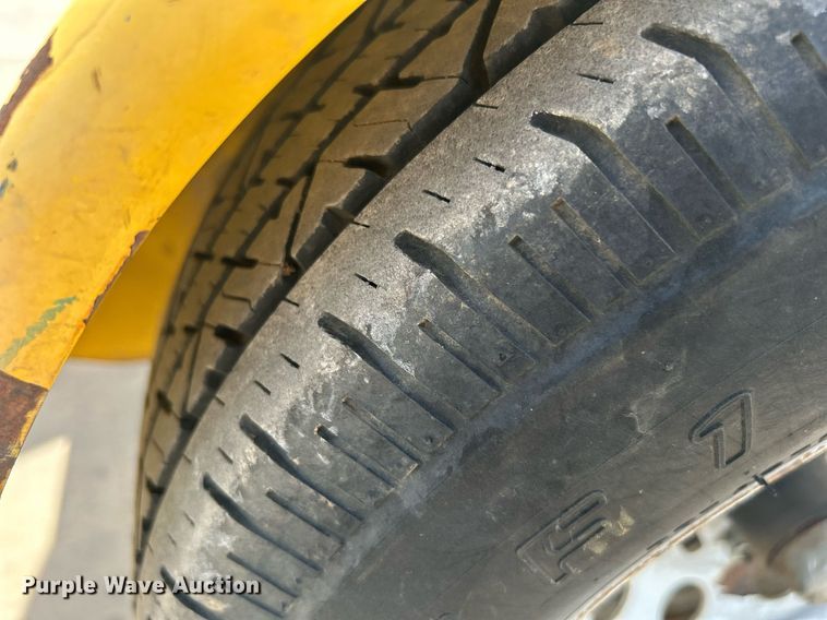 image for item DI7949 Powertek 731  wood chipper