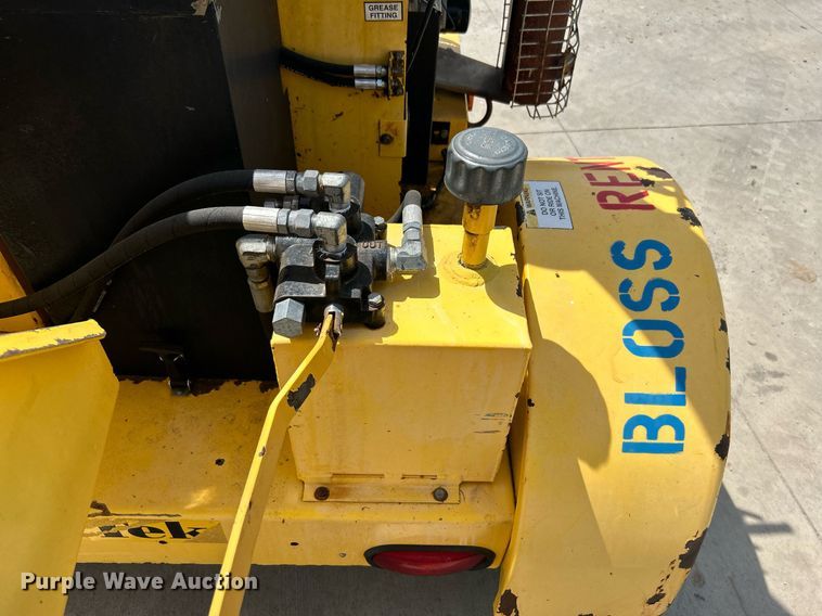 image for item DI7950 Powertek 731  wood chipper